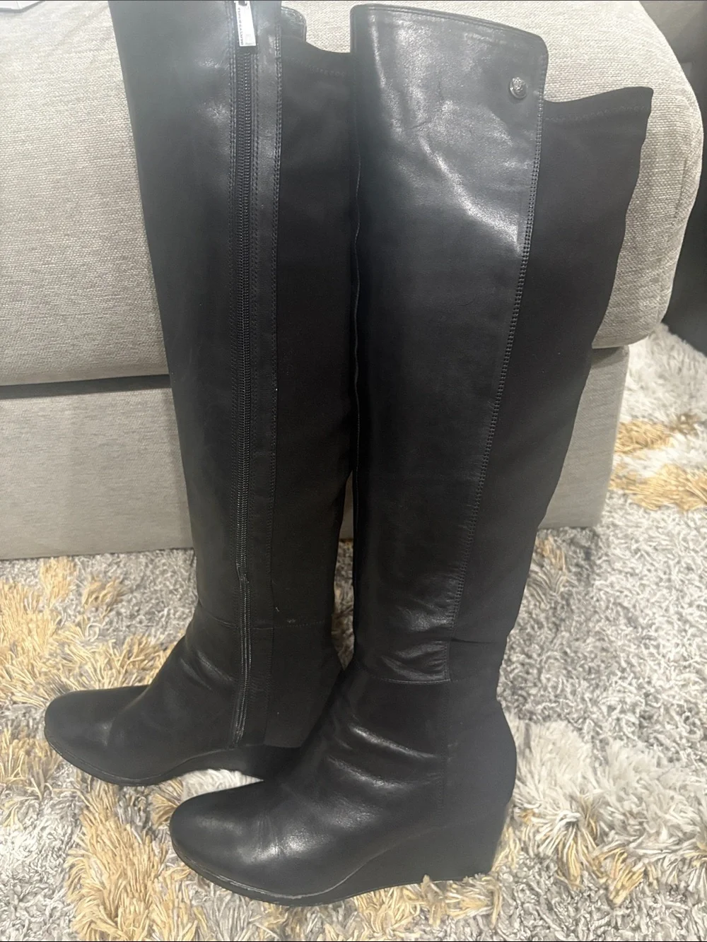 Vince Camuto sleek vince